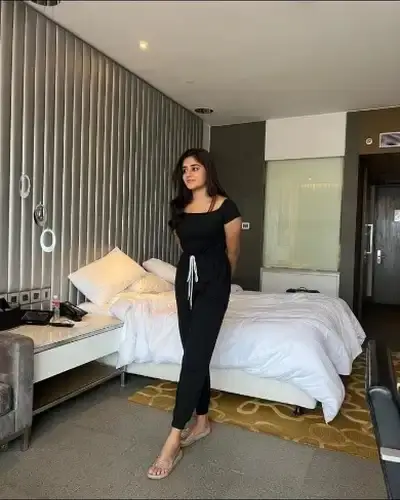 Iluppur Call Girl Service
